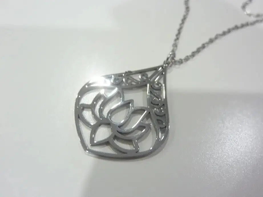 Coller pendentif Fleur de lotus