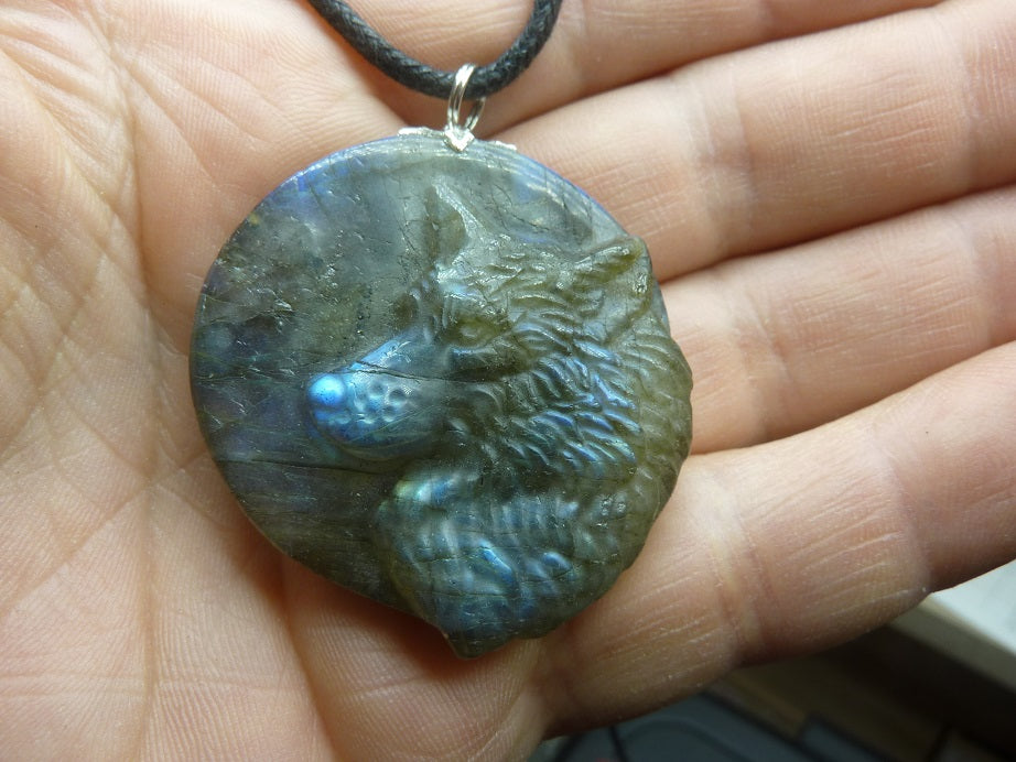 Pendentif Loup Labradorite spécial pour thérapeute 28 gr GGP 1201