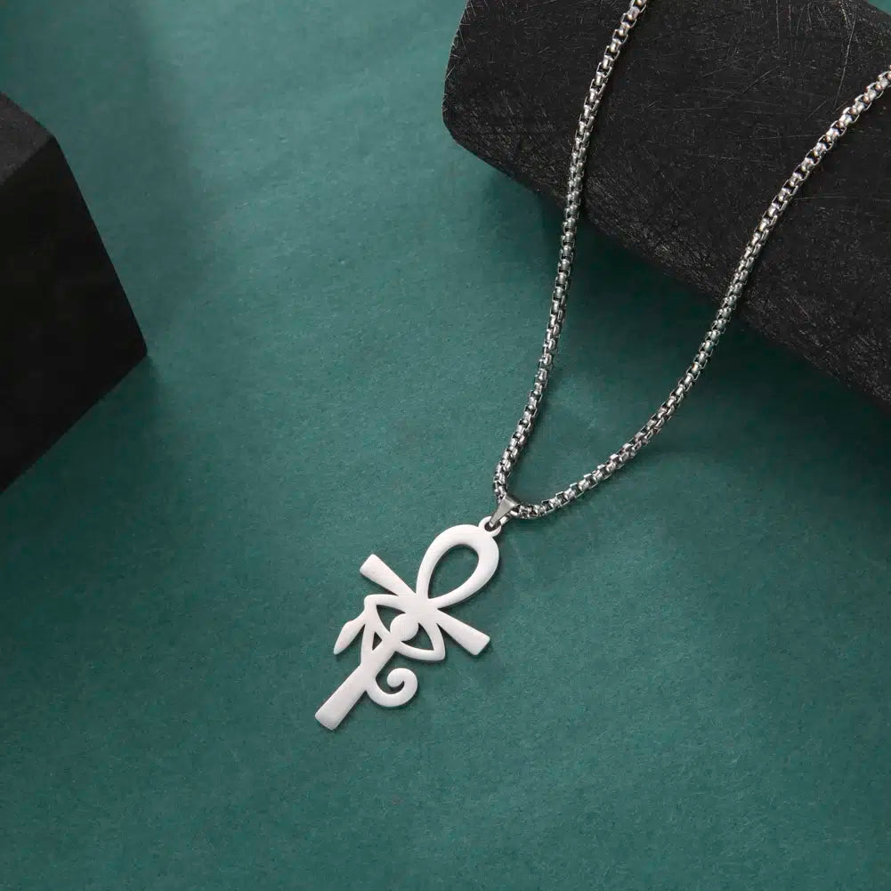 Collier pendentif Croix de Ankh-Oeil d’Horus mapierredeprotection