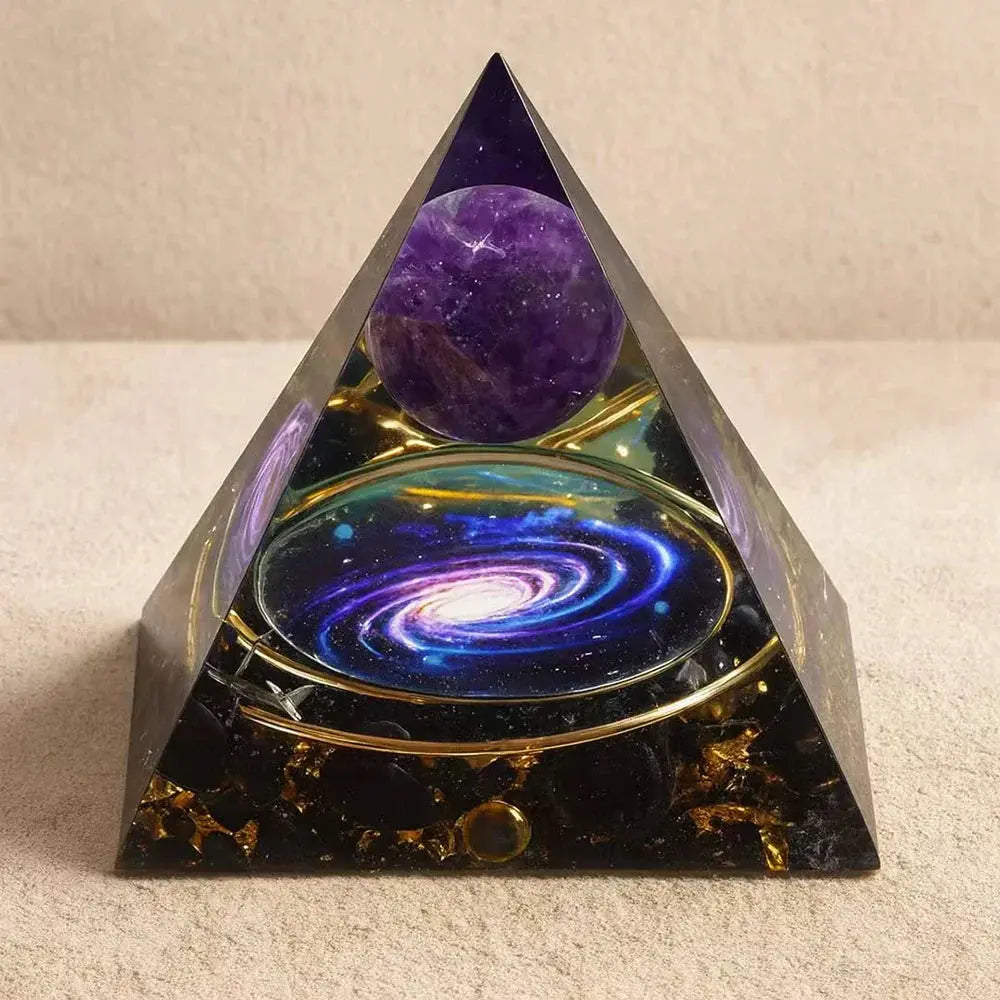 Orgonite Galaxie pyramide en améthyste et obsidienne noire pour protection et énergie cosmique