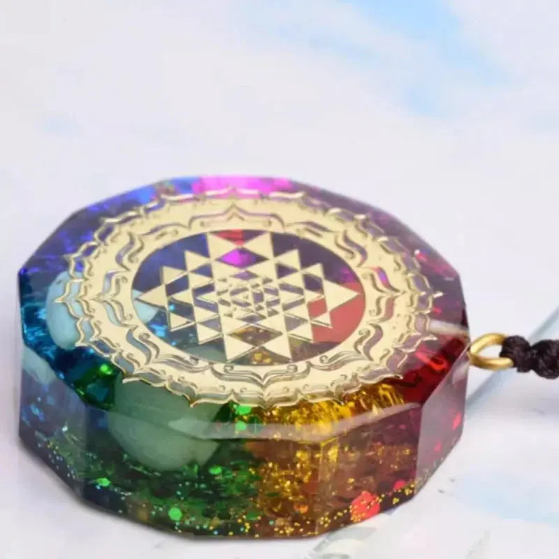 Pendentif Orgonite "Sri Yantra - 7 Chakras MaPierreDeProtection®